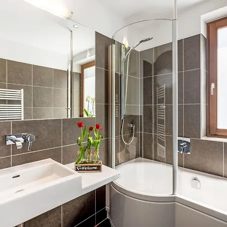 Emma-9 By Interhome Apartmán *